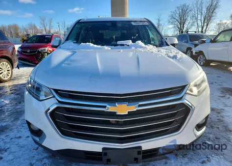 2018 Chevrolet Traverse Lt z USA, uszkodzony, nr VIN 1GNEVGKW9JJ210486